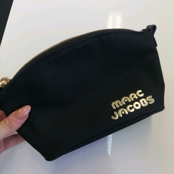 Marc jacobs beauty product