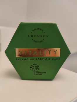 Luonkos Vitality balancing body oil cake