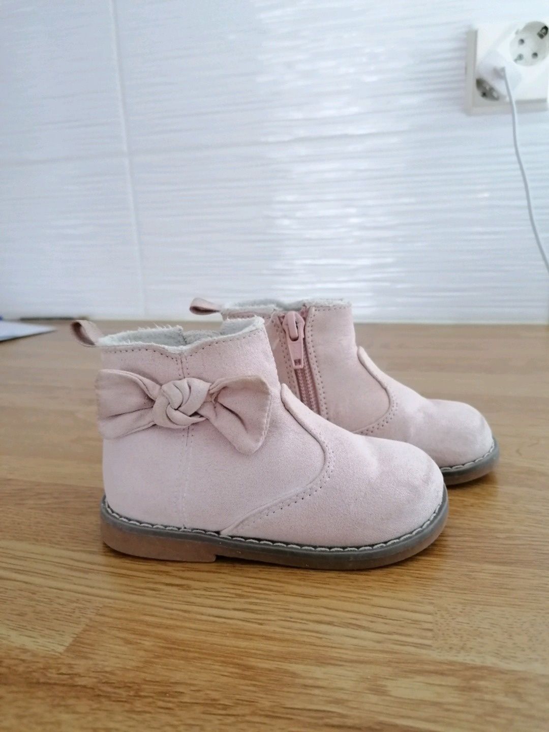 H&m kids' shoes