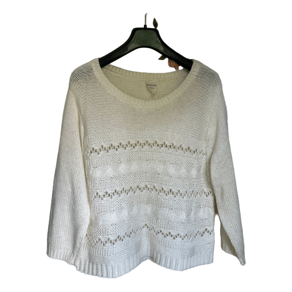 White knitted sweater