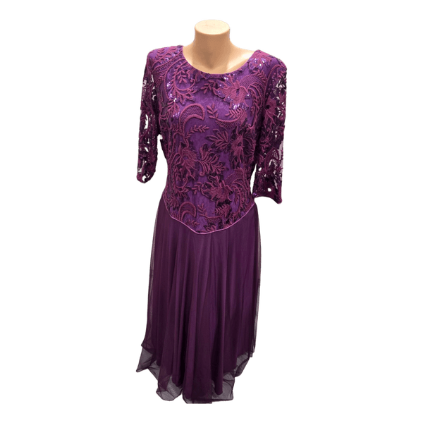 Violetine vakarine suknele