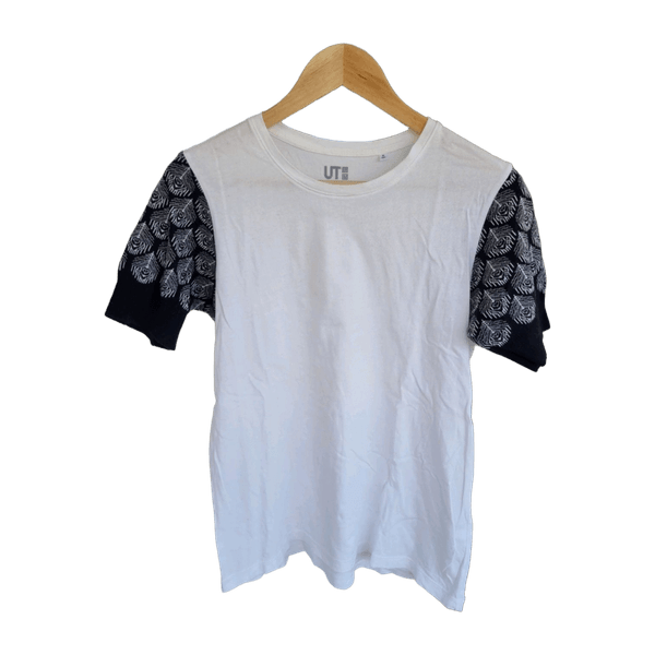 Uniqlo top