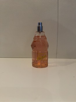 Versace Red Jeans perfume