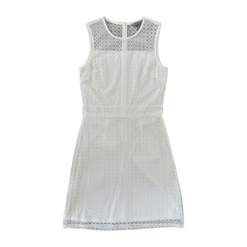 White sleeveless lace dress