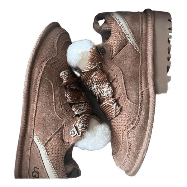 Ugg ruskeat tennarit