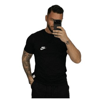 Black Nike t-shirt