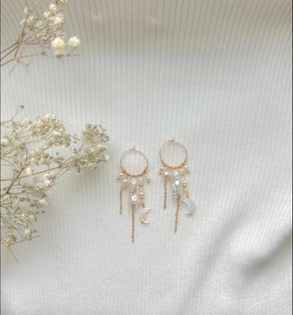 Handmade Creoler med perlevedhæng — Secondhand Øreringe — DKK 120.00