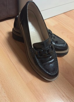 Caprice black patent loafers