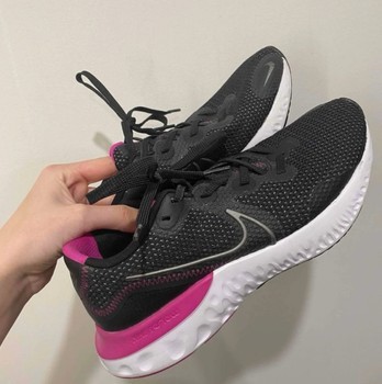 Nike Renew sports shoes