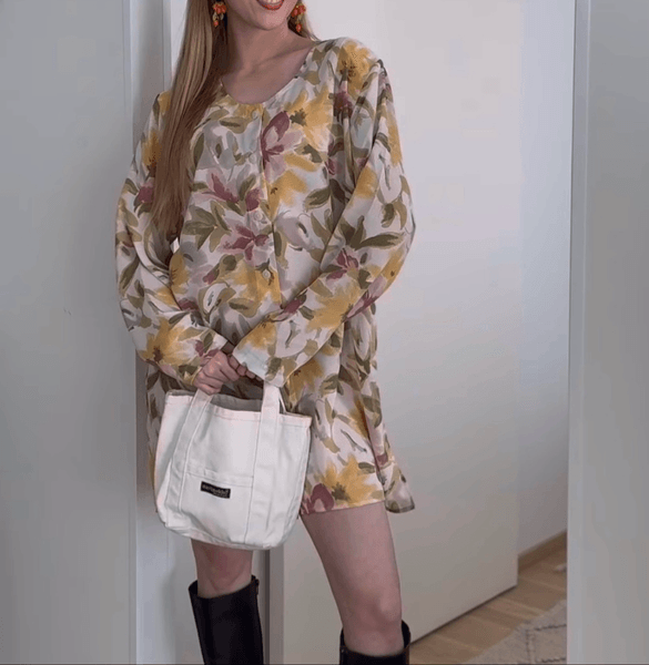 Tuomiss vintage pusero