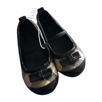 Burberry kids' shoes