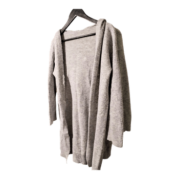 Harmaa hupullinen neuletakki