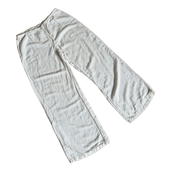 White wide leg trousers