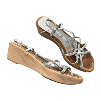 Unisa sandals