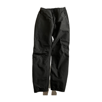Everest clothing