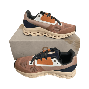 On Women’s Cloudstratus