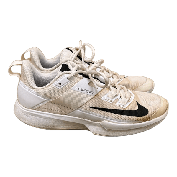 Nike Vapor tennis shoes