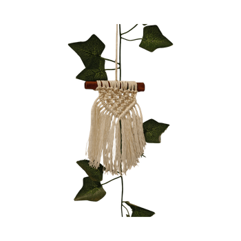 Pieni macramé seinäkoriste