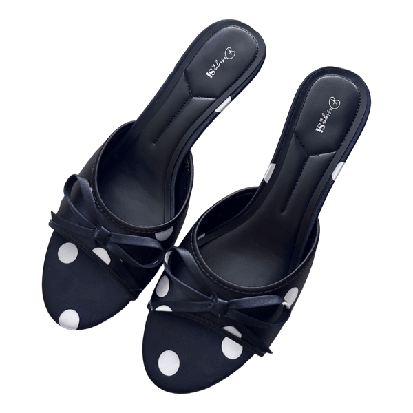 Kitten heel sandals