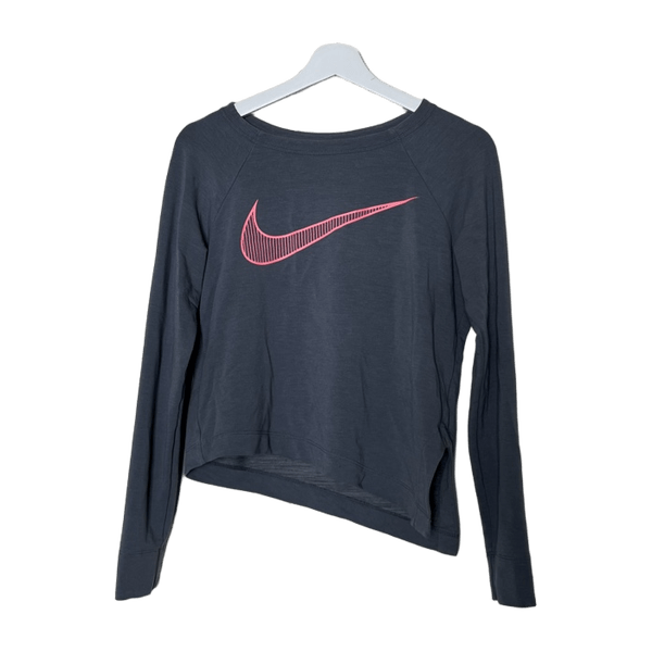 Tumman harmaa Nike-paita