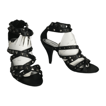 Spirit heels