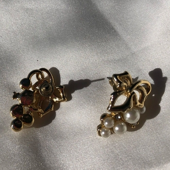 Vintage jewelry