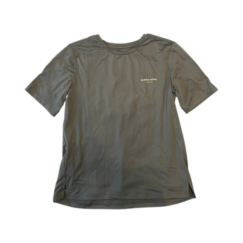 sininen urheilupaita