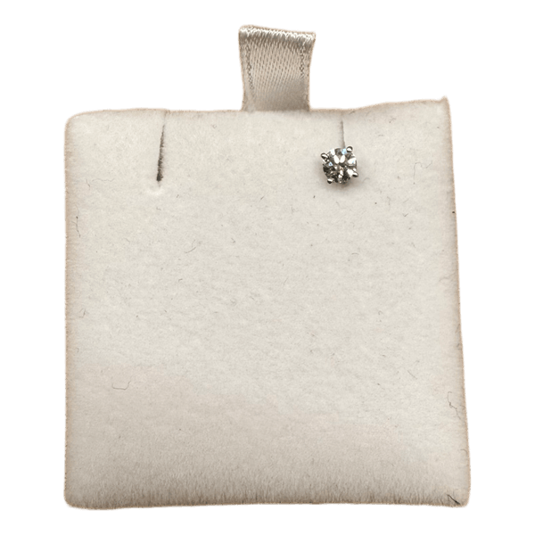 Diamond stud earing