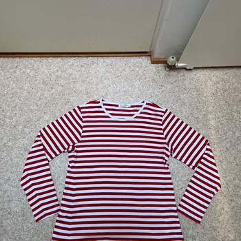 Marimekko tasaraita paita
