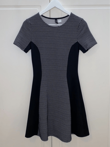 H&M mekko