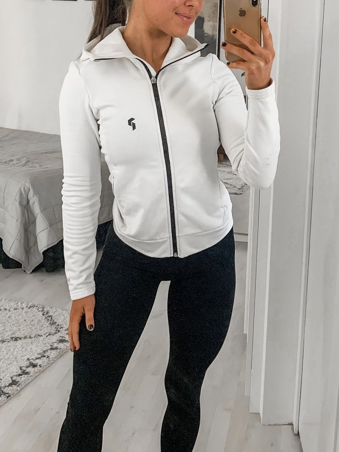 Peak performance hoodie