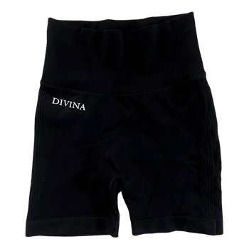 Mustat Divina urheilushortsit