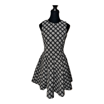 H&M kuvioitu mekko