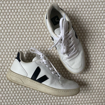 Veja sneakers