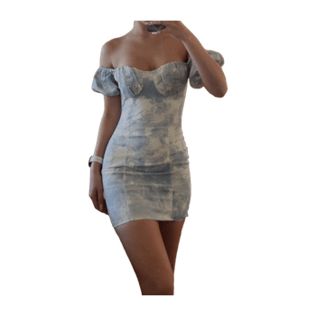 Prettylittlething dress