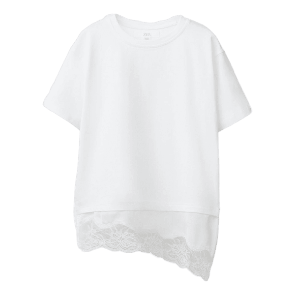Hvid t-shirt med blondekant