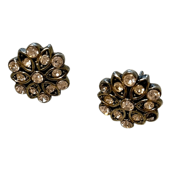 Kimaltavat nappikorvakorut