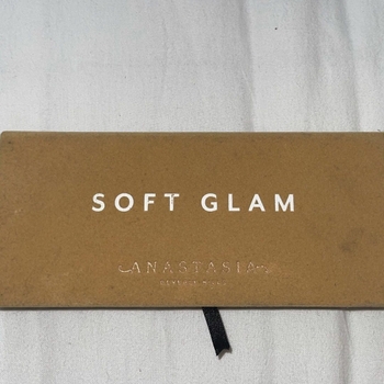 Anastasia beverly hills beauty product