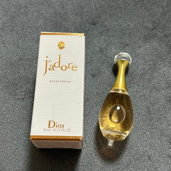 Dior j'adore kvepalai