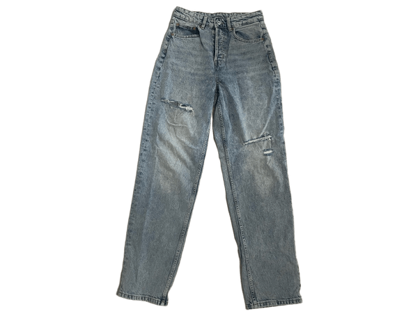 H&M 90s baggy jeans
