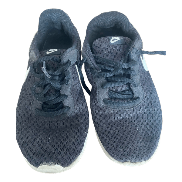 Sorte Nike sneakers
