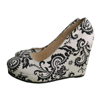 Duffy heels