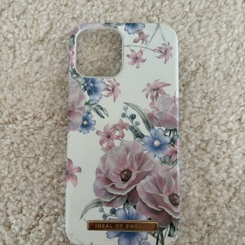 Ideal of sweden smartphone