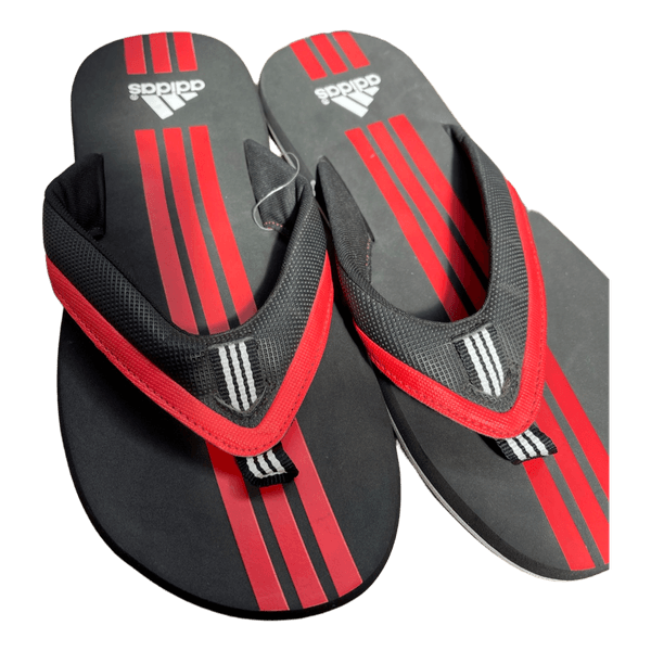 Adidas slepetes