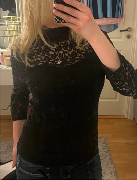 Svart spetstopp