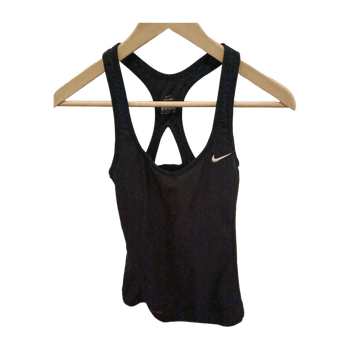 Nike top
