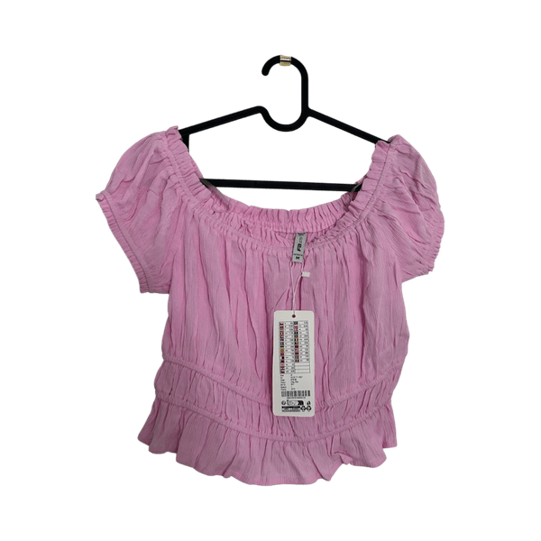 Vaaleanpunainen off-shoulder paita