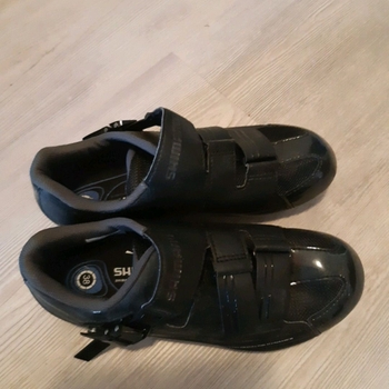 Shimano sneakers