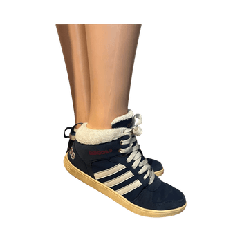 Adidaksen talvitennarit