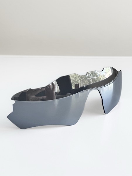 Polarized Lens Oakley. Model Radar V. Silver